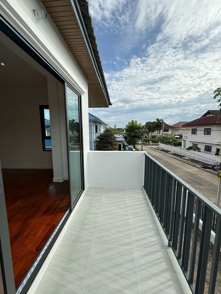 For Sale: Newly Renovated Corner Single House, Soi Tha It, Near MRT, Near Fresh Market, Convenient Transportation, Manee Rin Rattanathibet Project - photo 10