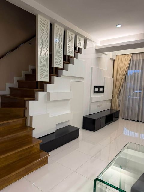 ปล่อยเช่า/ขาย Townhome Luxury 3.5 ชั้น โครงการ Blesstown Sukhumvit 50 - 4