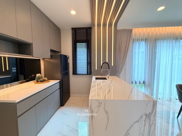 For Sale: New House, Never Lived In, Recently Finished Built-in Decoration, Fully Furnished as Shown in the Pictures, Setthasiri Wongwaen – Chatuchot - photo 10