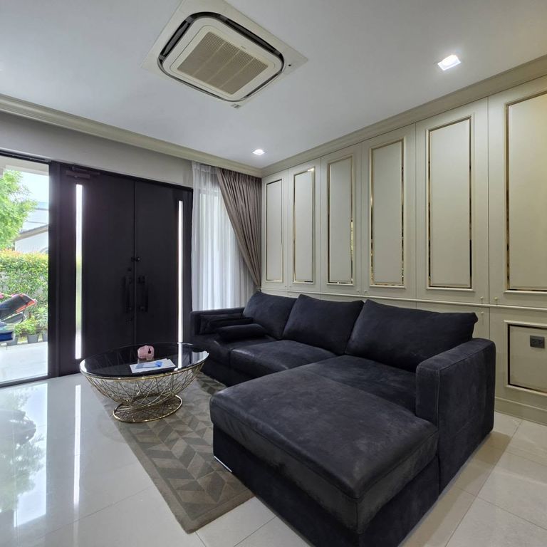 ขายด่วน บ้านหรูพร้อมอยู่ นันทวัน รามอินทรา-พหลฯ 50 "หลังมุม ทำเลดีที่สุดในโครงการ หน้าสโมสรและสวนสาธารณะ" - รูปที่ 4