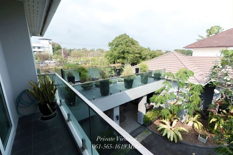 คฤหาสน์หรูริมบึงระบบไฟฟ้าลงดิน Villa Nakarin ประเวศ - รูปที่ 16