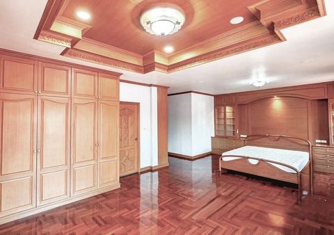 29 ล้าน 1000 ตรม 253 ตรวา ม.มัณฑนา รามอินทรา กม.9 บ้านรีโนเวทใหม่ ถนนพระยาสุเรนทร์26 ที่ดิน 253.90 ตรว พื้นที่ใช้สอย 1000 กว่า ตรม. - 3