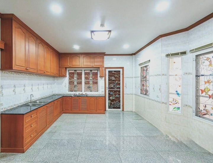 29 million, 1000 sqm, 253 sqw, M. Mantana Ram Inthra Km. 9, newly renovated house, Phra Ya Suren Road 26, land 253.90 sqw, usable area over 1000 sqm. - photo 11