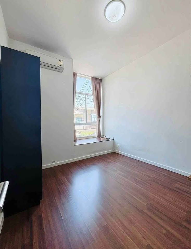 Habitat Townhome Village Fold Tiwanon - photo 11
