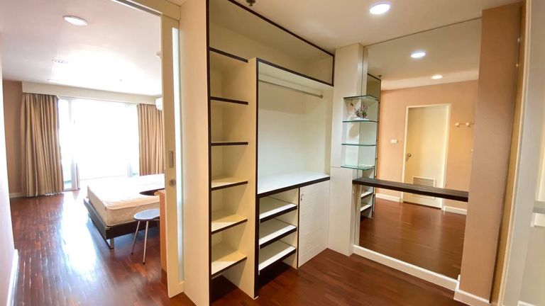 For Rent: River Heaven Condo Charoenkrung 3 Bedrooms 111 sqm 18th Floor Chao Phraya River View - photo 4