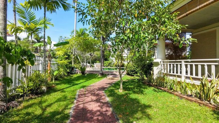 House with Private Pool for Sale in Land and Houses Park Phuket - photo 13