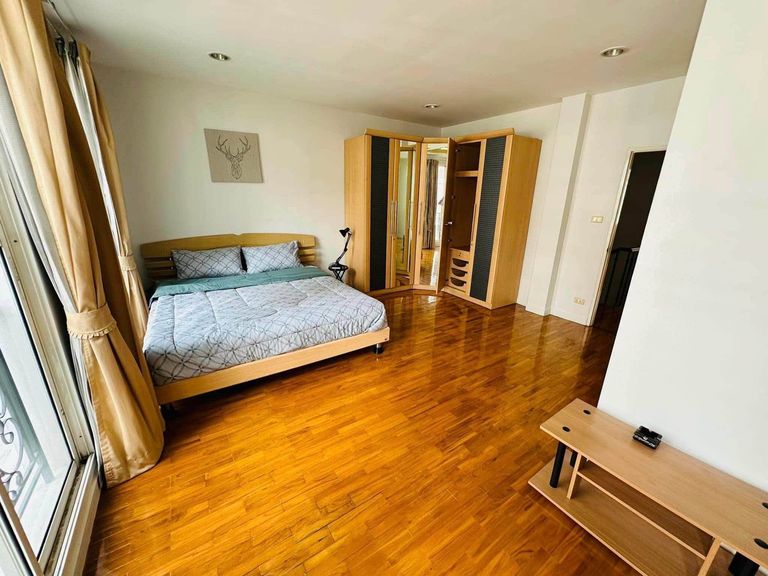 FOR RENT Townhouse Moo Bann Klang Krung Thonglor, Sukhumvit 55 - photo 8