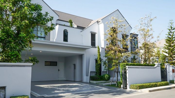 For Sale/Rent Luxury House NANTAWAN, Rama 9 - New Krungthep Kreetha Intersection, Corner Room - photo 2