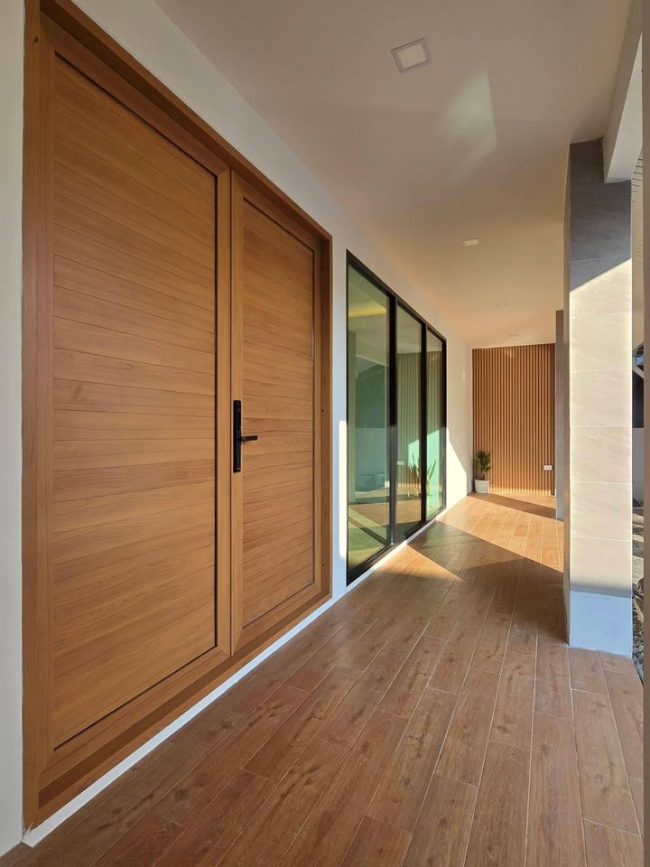 Renovated Detached House + Fully Extended Near Rangsit University, Parking for 8-9 Cars, Has an Office Room in Front - photo 5