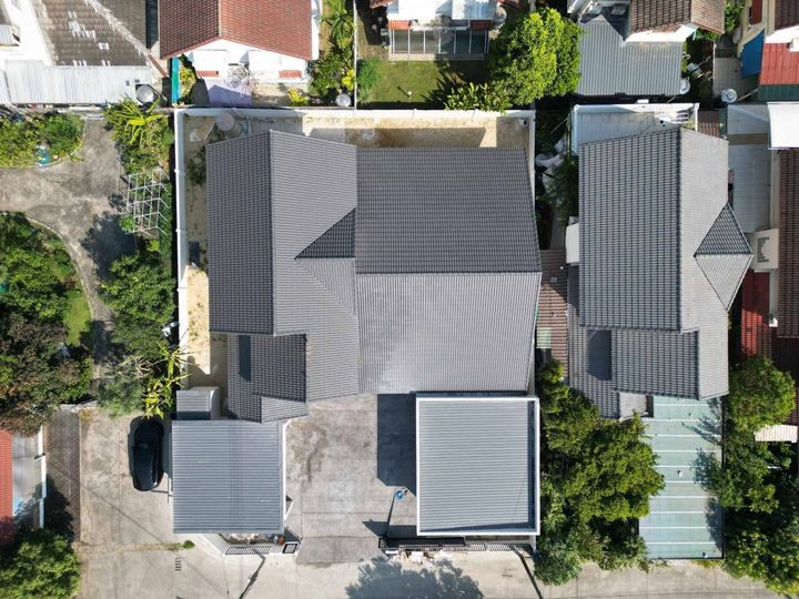 Renovated Detached House + Fully Extended Near Rangsit University, Parking for 8-9 Cars, Has an Office Room in Front - photo 12