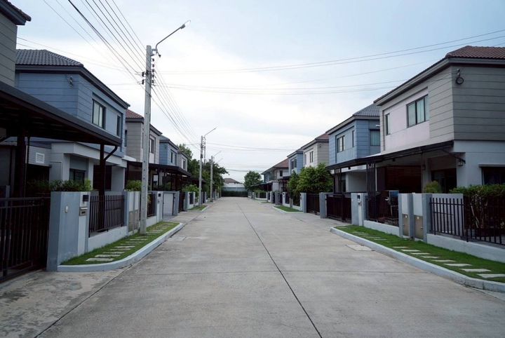 ขายบ้านแฝด 2 ชั้น หมู่บ้านเวนิว เวสเกต บางใหญ่ สภาพใหม่ พร้อมเข้าอยู่! - รูปที่ 11