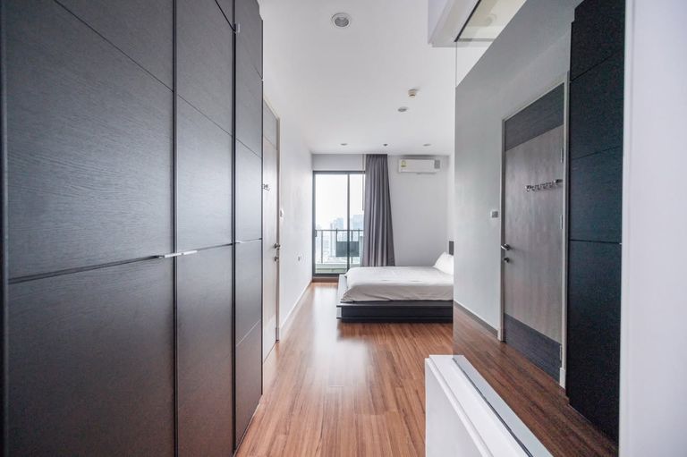 For Sale/Rent: Supalai Premier @ Asoke, 1 Bedroom, 31st Floor, with Balcony, Newly Renovated, Next to MRT Phetchaburi - photo 16