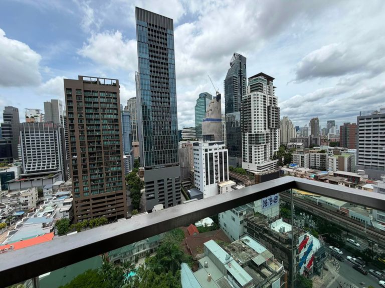 The Address Sukhumvit 28 | BTS Phrom Phong | Best-Priced 2-Bedroom Unit - photo 11