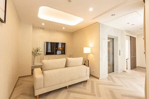 Luxury Business Residence จาก AssetWise พูลวิลล่า & โฮมออฟฟิศ 4 ชั้น สไตล์ - 3
