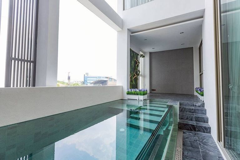 Luxury Business Residence by AssetWise - 4-Story Pool Villa & Home Office Style - photo 16