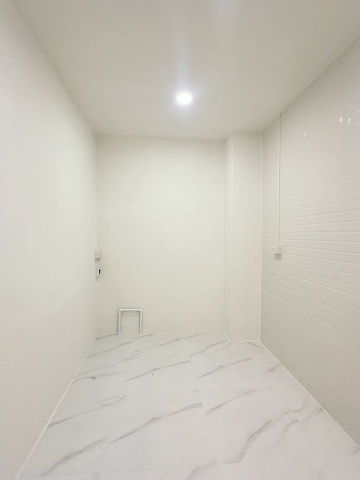 1.35 ล้าน บัวทอง4 บ้านของจริงสวยมาก ตกแต่งให้ใหม่หมด พร้อมเข้าอยู่ มีถึง 3 ห้องนอน ราคาคุ้มมากๆ - รูปที่ 21