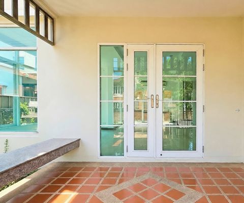 For Sale: Large Detached House at Laddarom Ratchaphruek-Rattanathibet - 5