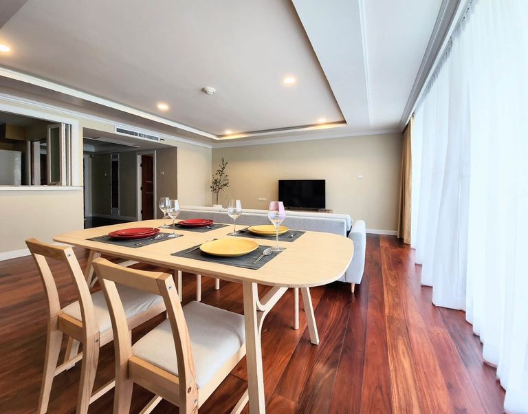 PENTHOUSE FOR SALE / Somkid Gardens Condominium - photo 6