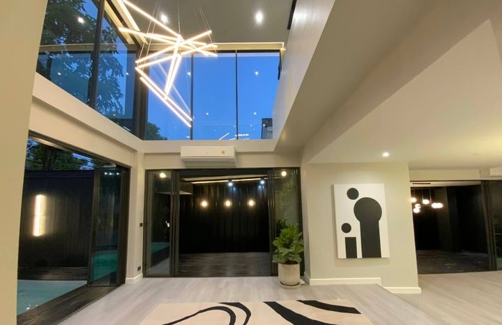 Single House with Private Swimming Pool in the Heart of Ramkhamhaeng 81 / Ladprao 130, Suitable for Living or Home Office - photo 10