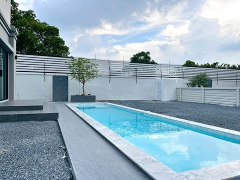บ้านเดี่ยว Luxury พร้อมสระว่ายน้ำส่วนตัวบนที่ดินกว่า 230 ตารางวาณุศาศิริ ซิตี้ พระราม 2บ้านเดี่ยวหลังใหญ่ บรรยากาศ Private - 4