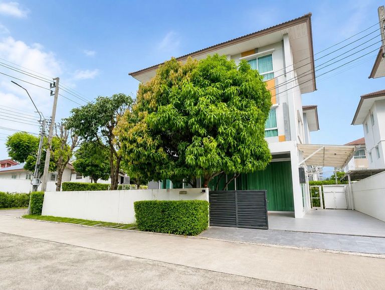 Casa Grand สุขาภิบาล 5 บ้านเดี่ยว 3 ชั้น ทำเลติดถนนใหญ่ - รูปที่ 1