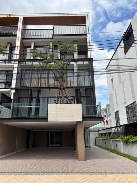 ให้เช่า The Element Rama 9 ทาวน์โฮม / โฮมออฟฟิศ 5 ชั้น - รูปที่ 1