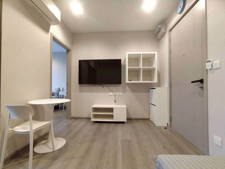 For rent: The Politan Aqua condo, 54th floor, room 29 sqm, river view - photo 5