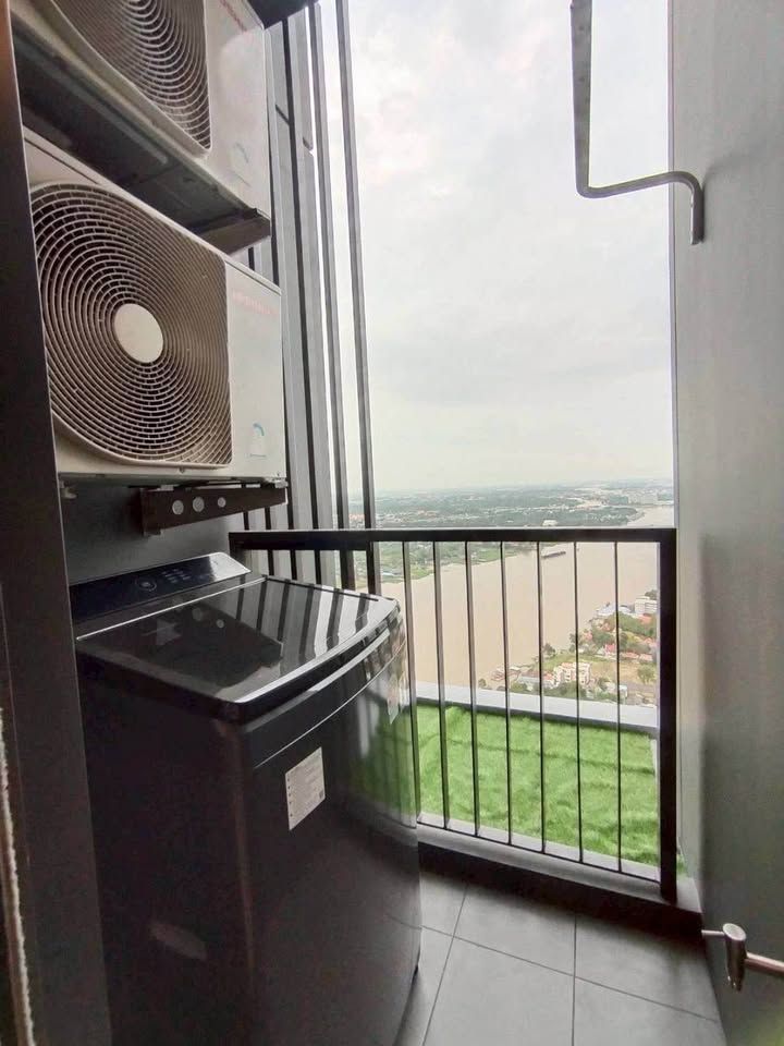 For rent: The Politan Aqua condo, 54th floor, room 29 sqm, river view - photo 6