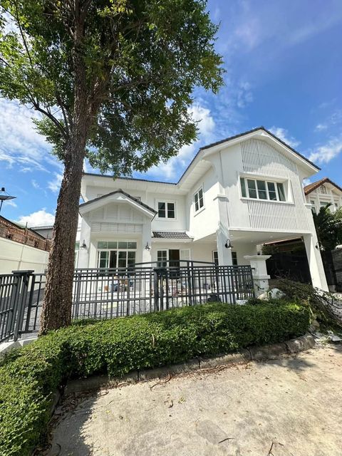 บ้านเดี่ยวรีโนเวทใหม่ ย่านสุขุมวิท 103 - 1