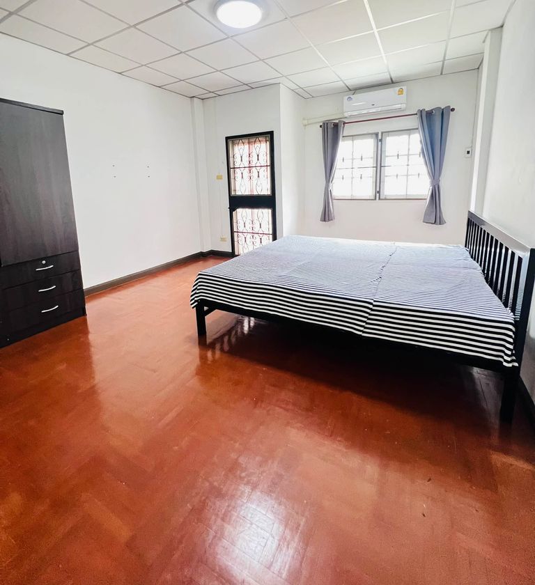 For rent: 3-story townhouse at Kettunuch Cheminet, Lat Phrao 87, behind CDC - photo 8