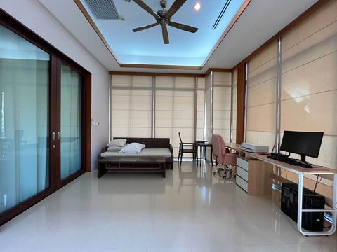 For Sale: 3-Story House in Phrom Phan Park Village, Suan Luang R.9 - 3