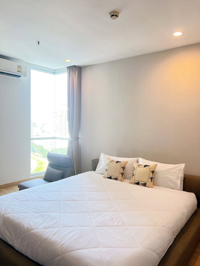 For Rent & Sale - The Rajdamri Condo - photo 7