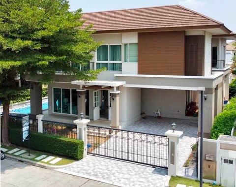 [ขาย/เช่า] บ้านหรูสไตล์ Modern Classic พร้อมสระว่ายน้ำส่วนตัว หมู่บ้านเนอวานา ไอคอน - 1
