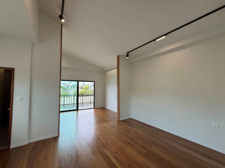 For Sale: New 3-Story Detached House, Soi Ratchada 42, Chantharakasem, Chatuchak - photo 6