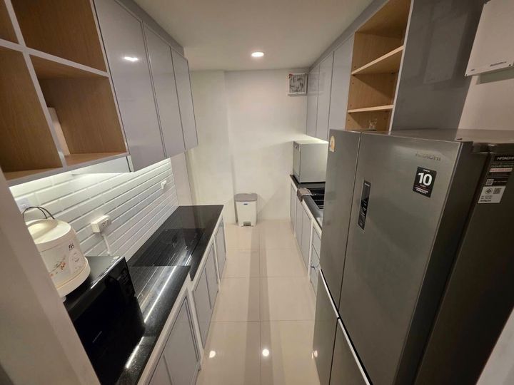 บ้านหรู Centro บางนา พร้อมบ่อปลาคาร์ฟ + โซลาร์เซลล์ ครบจบในหลังเดียว! - รูปที่ 11