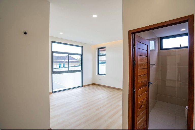 Detached Pool Villa, Newly Built, Most Beautiful Modern Design in the Project - photo 23