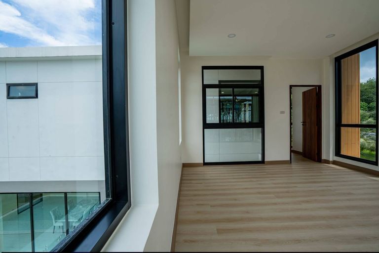 Detached Pool Villa, Newly Built, Most Beautiful Modern Design in the Project - photo 27