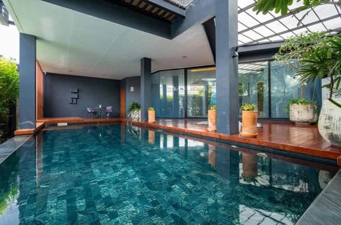 RARE PRIVATE OASIS IN THE HEART OF BANGKOK บ้านหรูพร้อมสระว่ายน้ำ ใจกลางเมือง - 2
