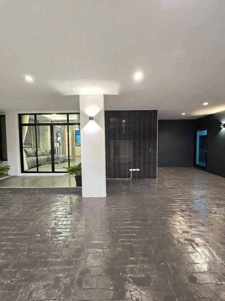 Luxury Nordic Style Detached House, Spacious and Impressive, Located on a Main Road! Piamsuk Village 1 (Soi Baan Kluai - Sai Noi) - photo 13