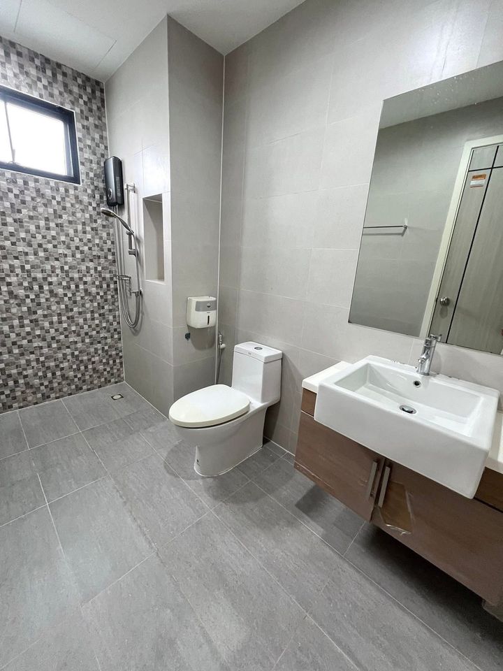ให้เช่าบ้านทาวน์โฮม 3 ชั้น (หลังมุม)ใจกลางรัชดา-ลาดพร้าว - รูปที่ 8