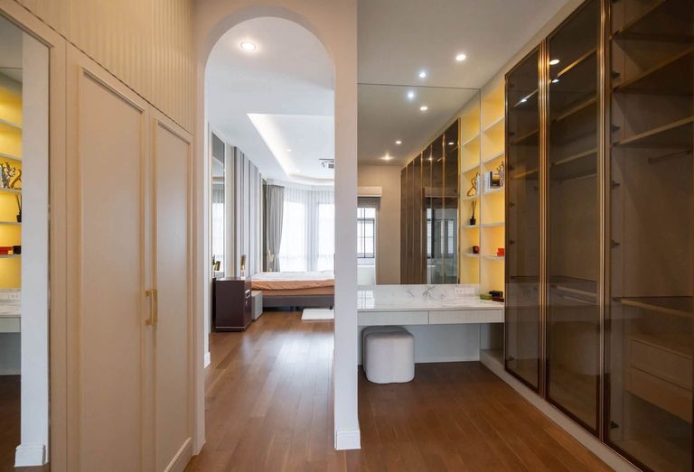 Luxury Detached House Near Clubhouse Narasiri Krungthep Kreetha, Function Adjustable to Lifestyle - photo 12