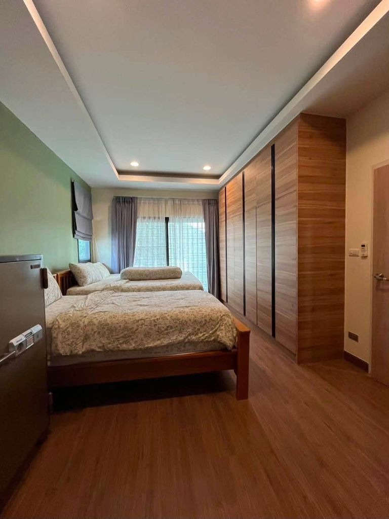 For Sale: Vintage Minimalist Single House in Si Racha-Bang Phra - photo 8