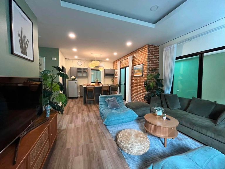 For Sale: Vintage Minimalist Single House in Si Racha-Bang Phra - photo 9