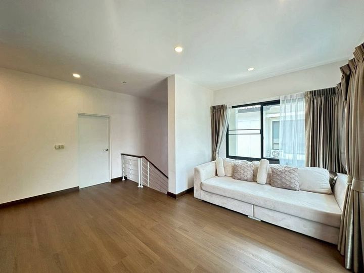 บ้านหรูรีโนเวทใหม่ พร้อมอยู่ ใจกลางพัฒนาการ โครงการ The City Pattanakarn - รูปที่ 10