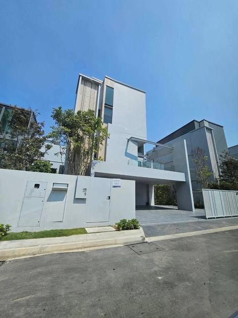 ขาย / ให้เช่า บ้านเดี่ยวหรู VIVE กรุงเทพกรีฑา (Vive 2) - 1