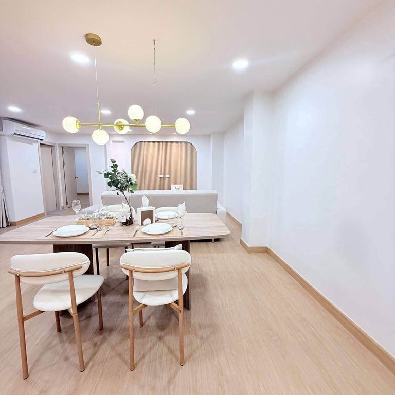 ทิพยฤกษ์ คอนโดมิเนียม 104 ตร.ม. 2 ห้องนอน 2 ห้องน้ำ - รูปที่ 4