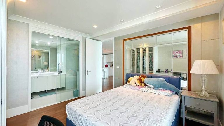 For Sale: Rare Asset by the River! Large Size 161.45 sqm with 180° Chao Phraya River View at My Resort @ River Charan 72 - photo 20