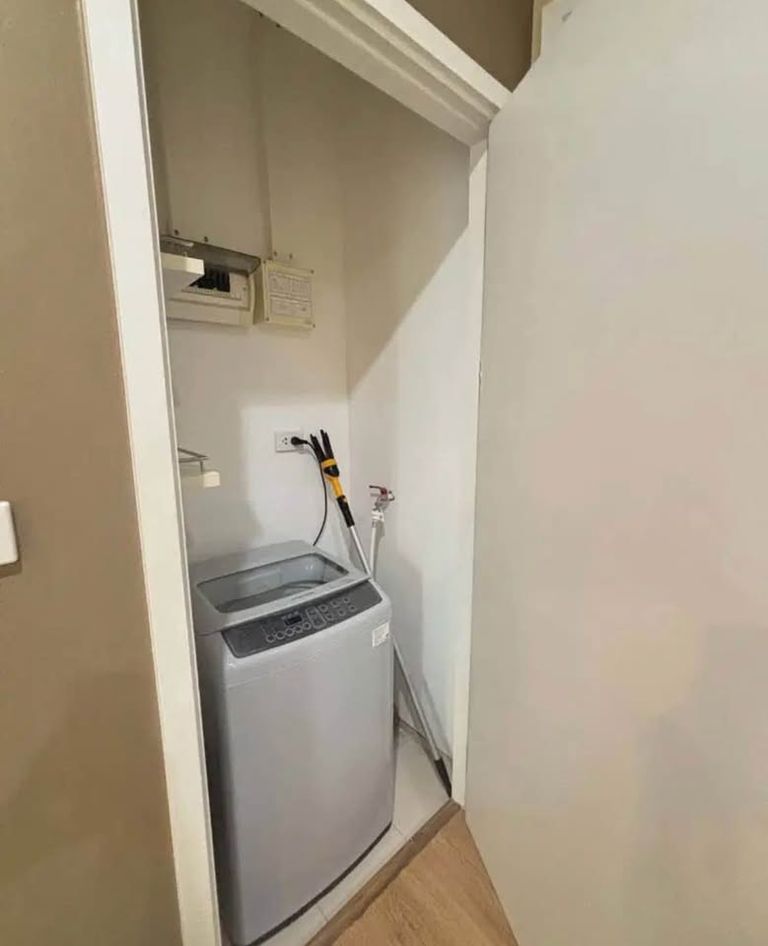 Hive Sathorn BTS Krung Thon Buri big 1 bed 49 sqm 18,000/month - photo 8