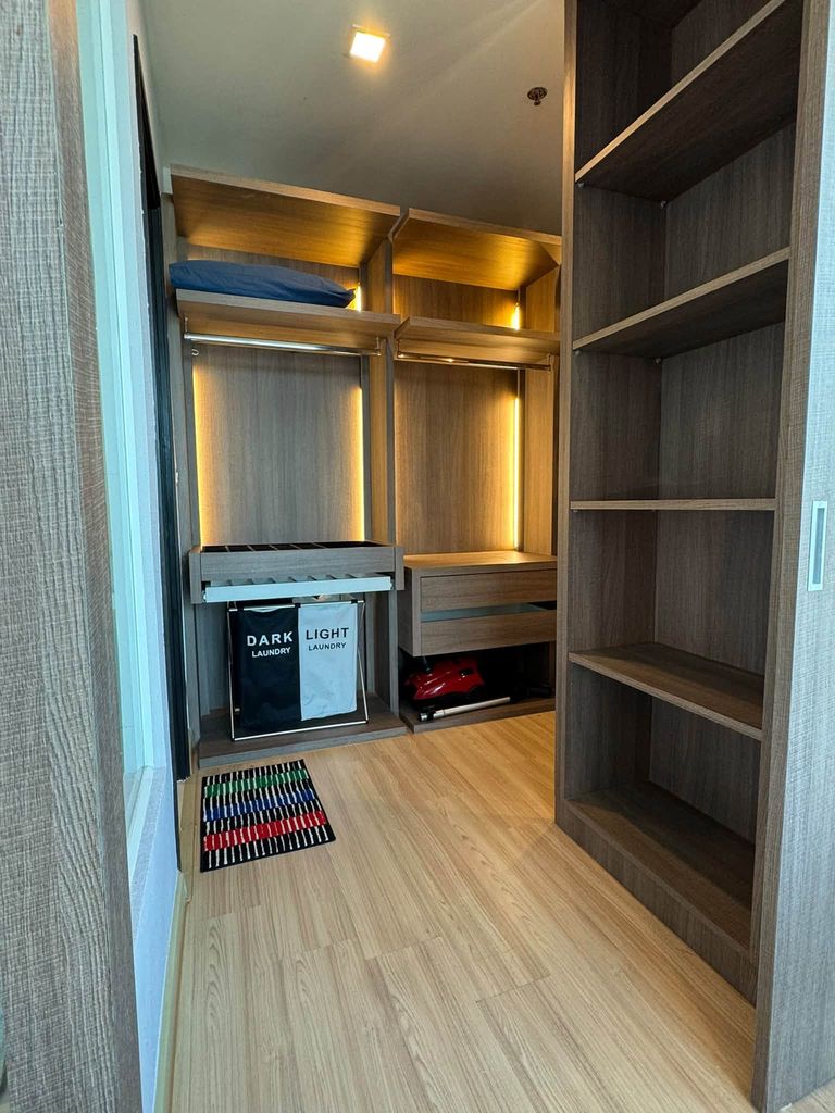 For Rent: Skywalk Residences Sukhumvit 69 Corner Unit on 31st Floor Next to BTS Phra Khanong - photo 10