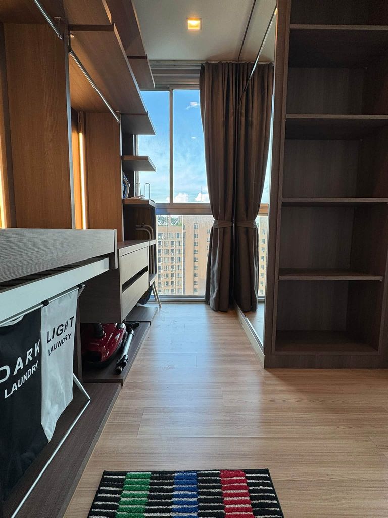 For Rent: Skywalk Residences Sukhumvit 69 Corner Unit on 31st Floor Next to BTS Phra Khanong - photo 12